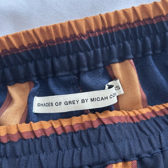 Shades of Grey pants XS - Picture 5 of 9